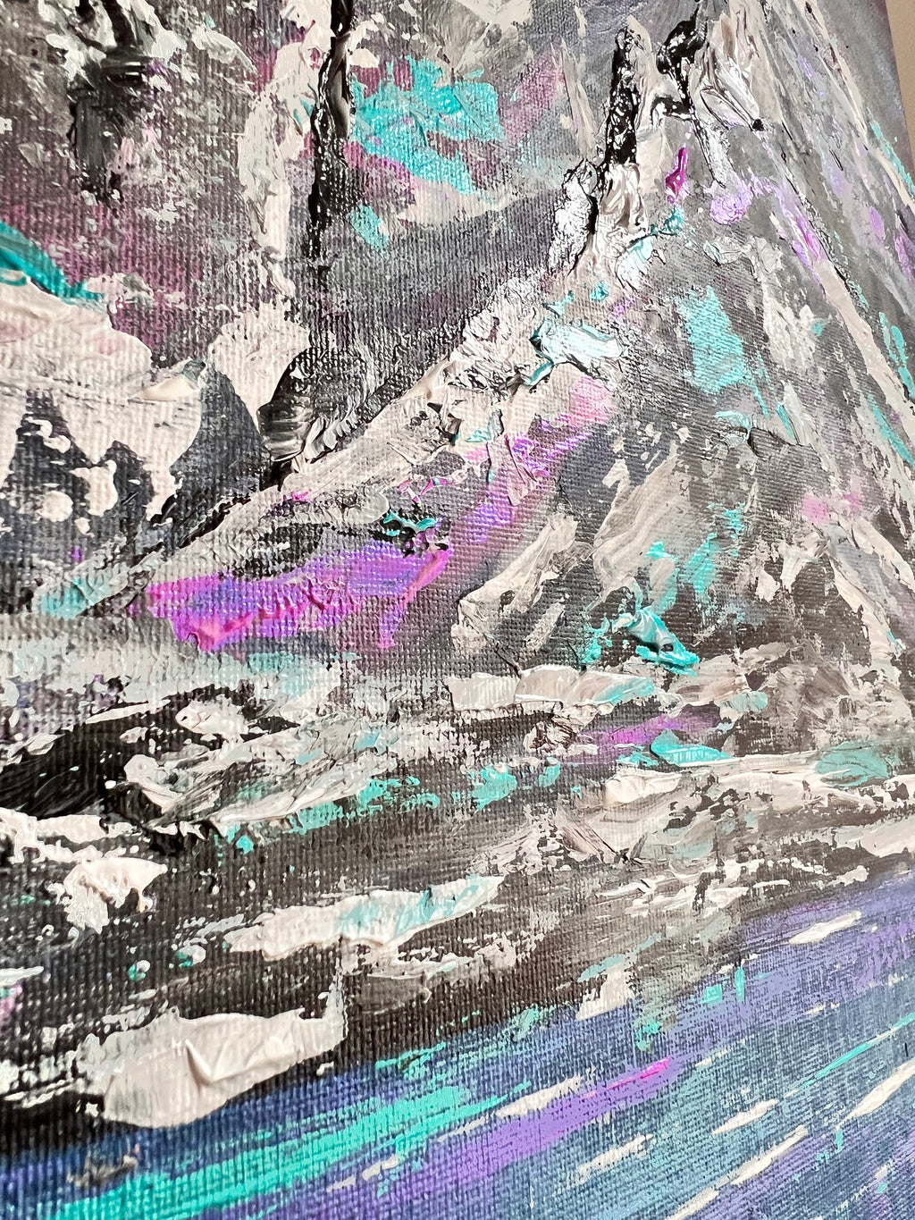 AURORA - Dancing with the light